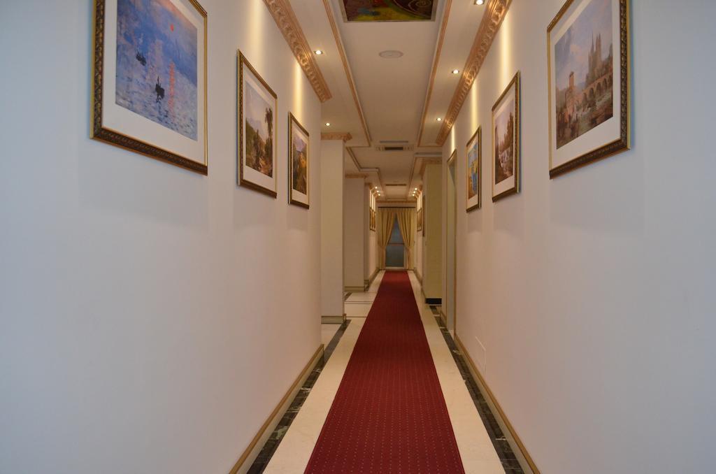 Hotel Mustang Vasqarr Εξωτερικό φωτογραφία