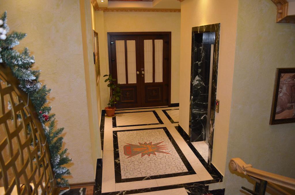 Hotel Mustang Vasqarr Εξωτερικό φωτογραφία